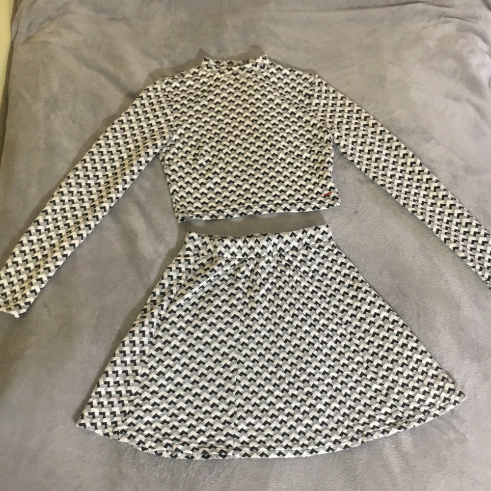 Co-set matching crop top and skirt